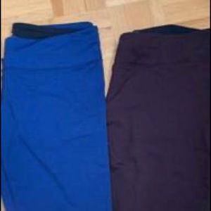 Selling a pair new never worn leggings